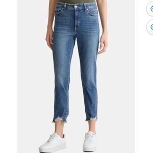 Time and Tru Blue Cropped Ankle Jeans